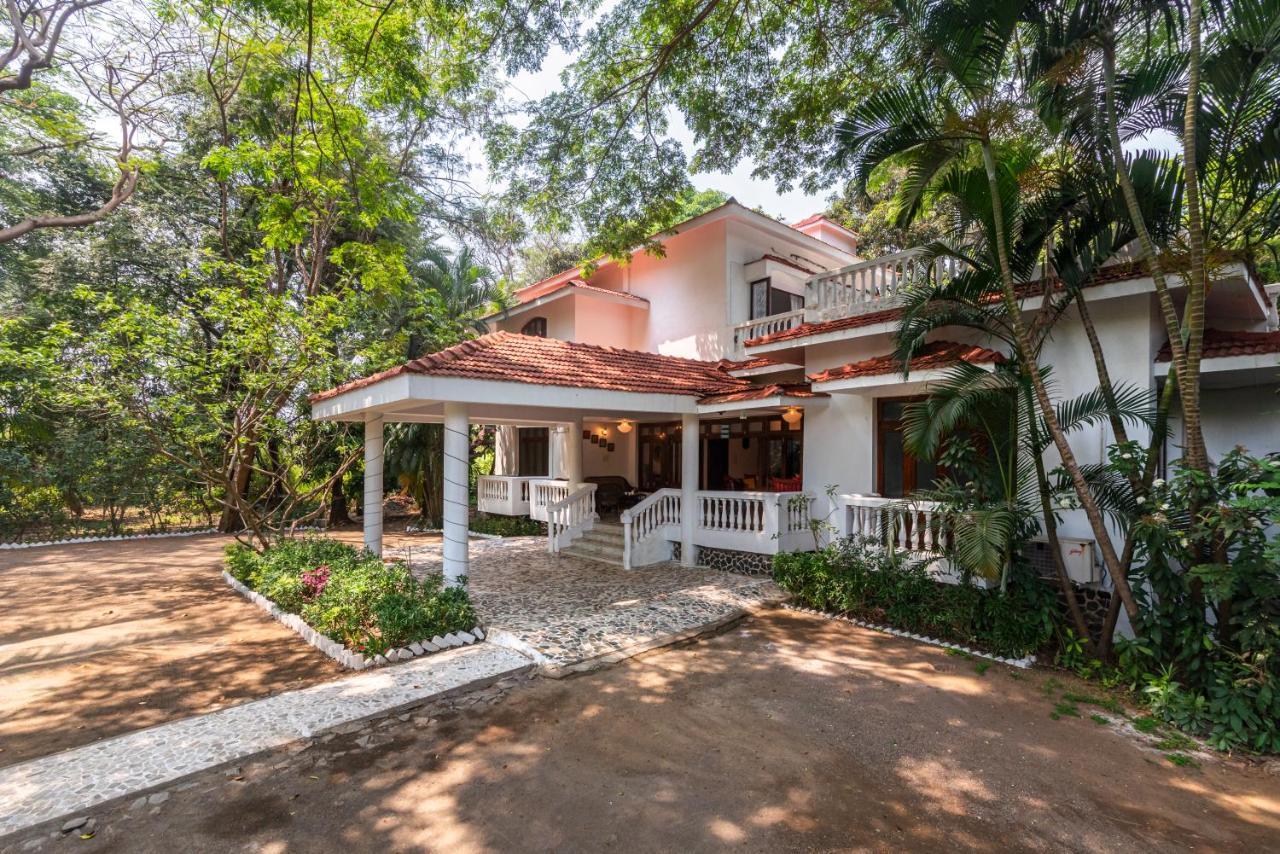 Saffronstays Chikoo Wadi- 3Bdr Pet-Friendly Villa With Pool In Boisar Exterior photo